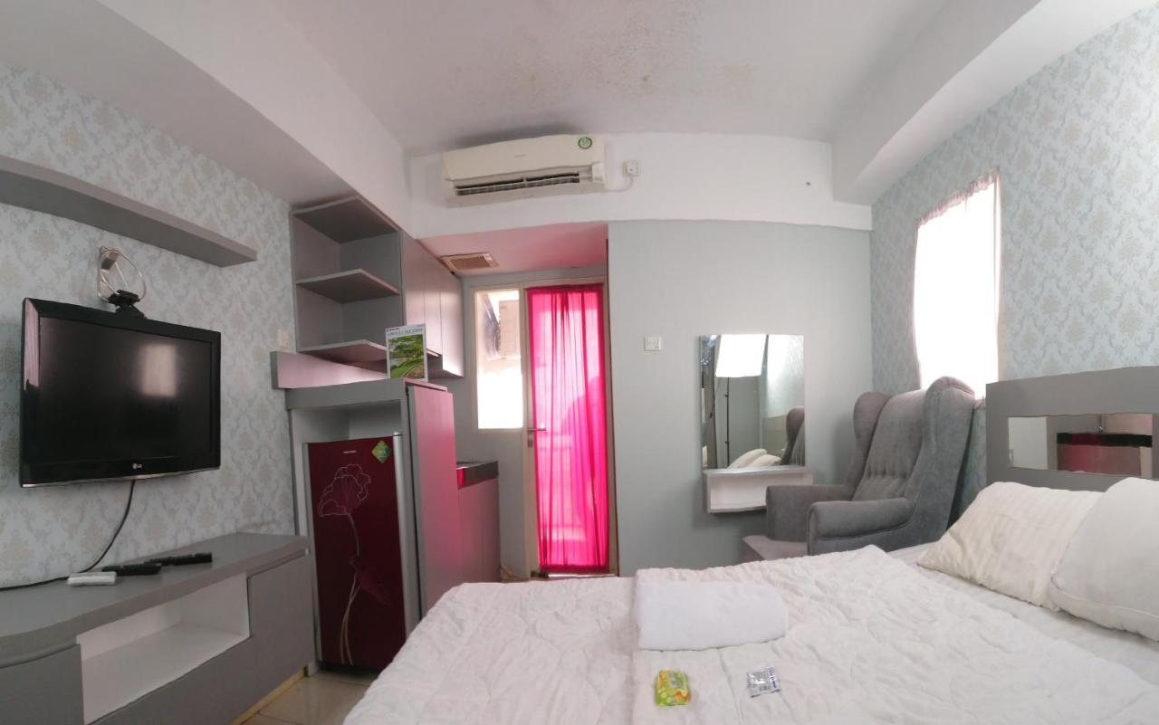 Green Lake View Just Sleep & Cozy 호텔 Pondokcabe Hilir 외부 사진
