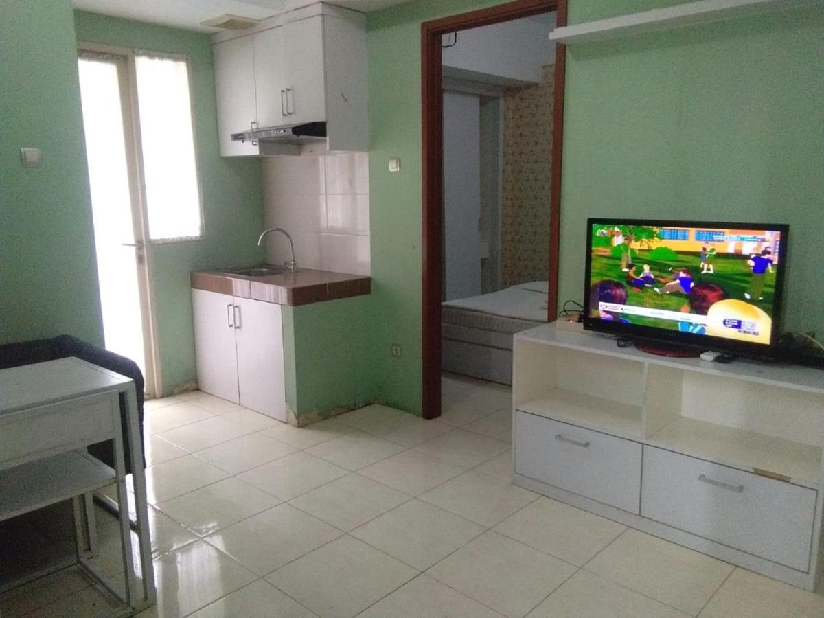 Green Lake View Just Sleep & Cozy 호텔 Pondokcabe Hilir 외부 사진