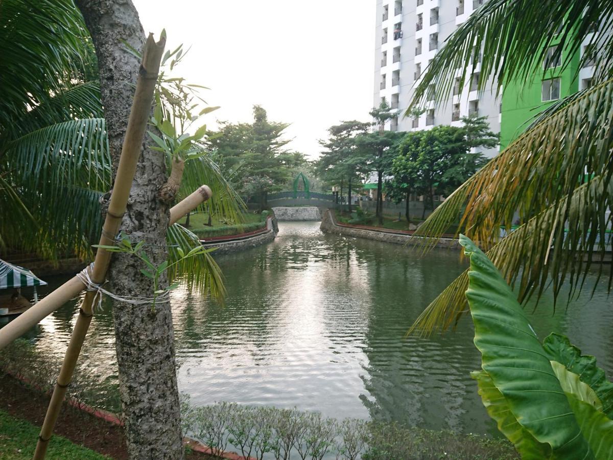 Green Lake View Just Sleep & Cozy 호텔 Pondokcabe Hilir 외부 사진